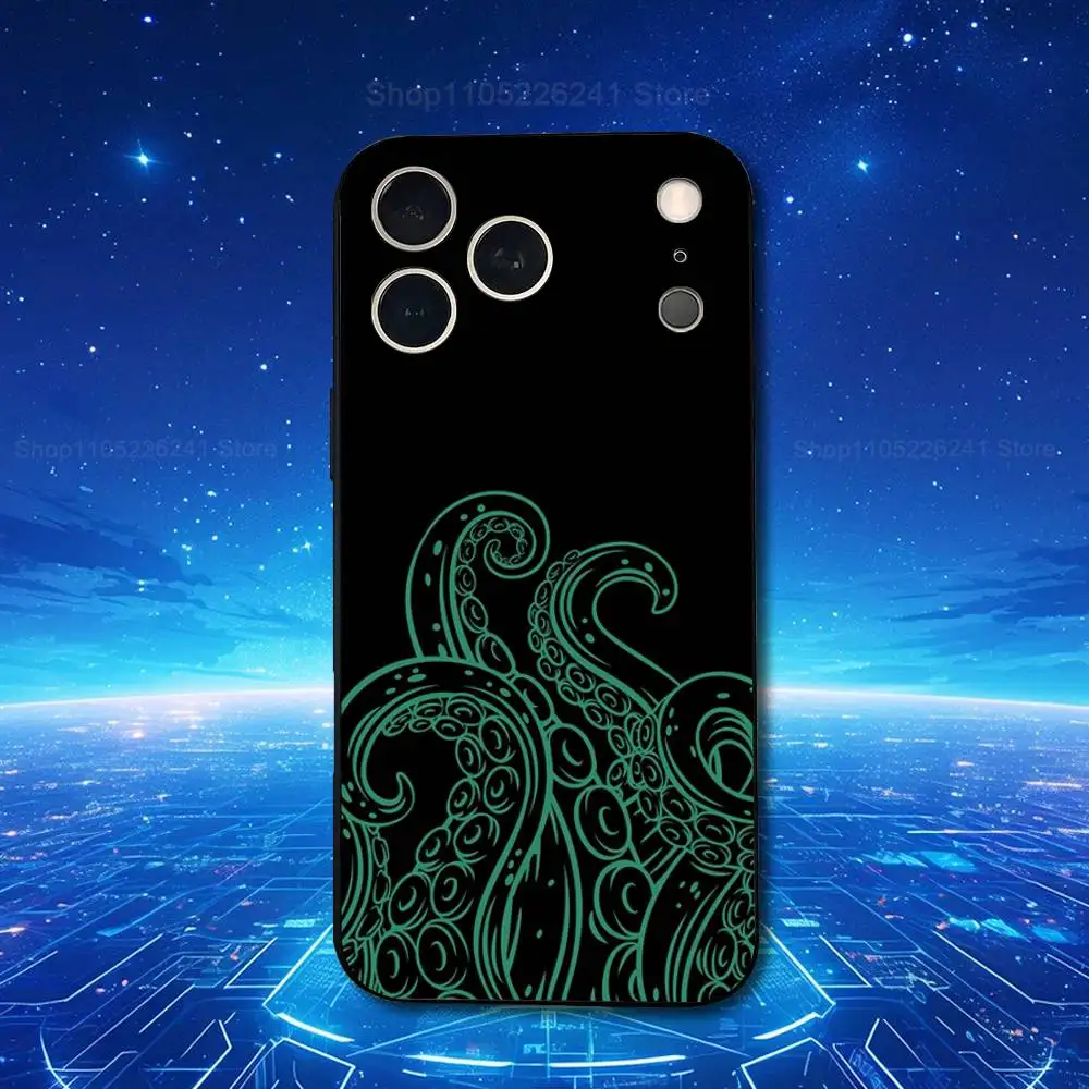 奇妙なクトゥルフ神話 iPhone 13、16、11、14、17、12、15、Plus、Pro Max、XS、X、XR、SE、Mini、8、7用スマホケース ソフトシリコン ブラック