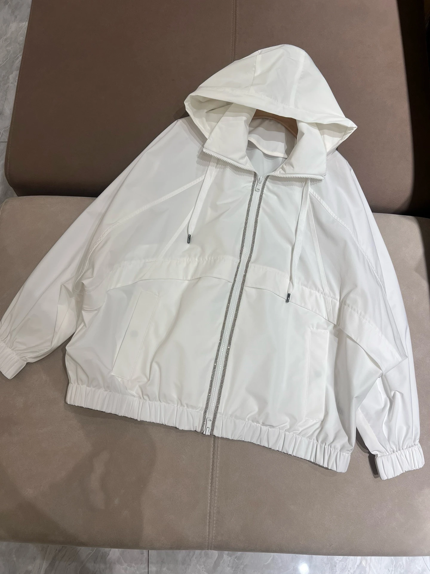 

Autumn B*C Woman's White Hooded Jacket Loose Casual All-match Jacket Top Female Clothing