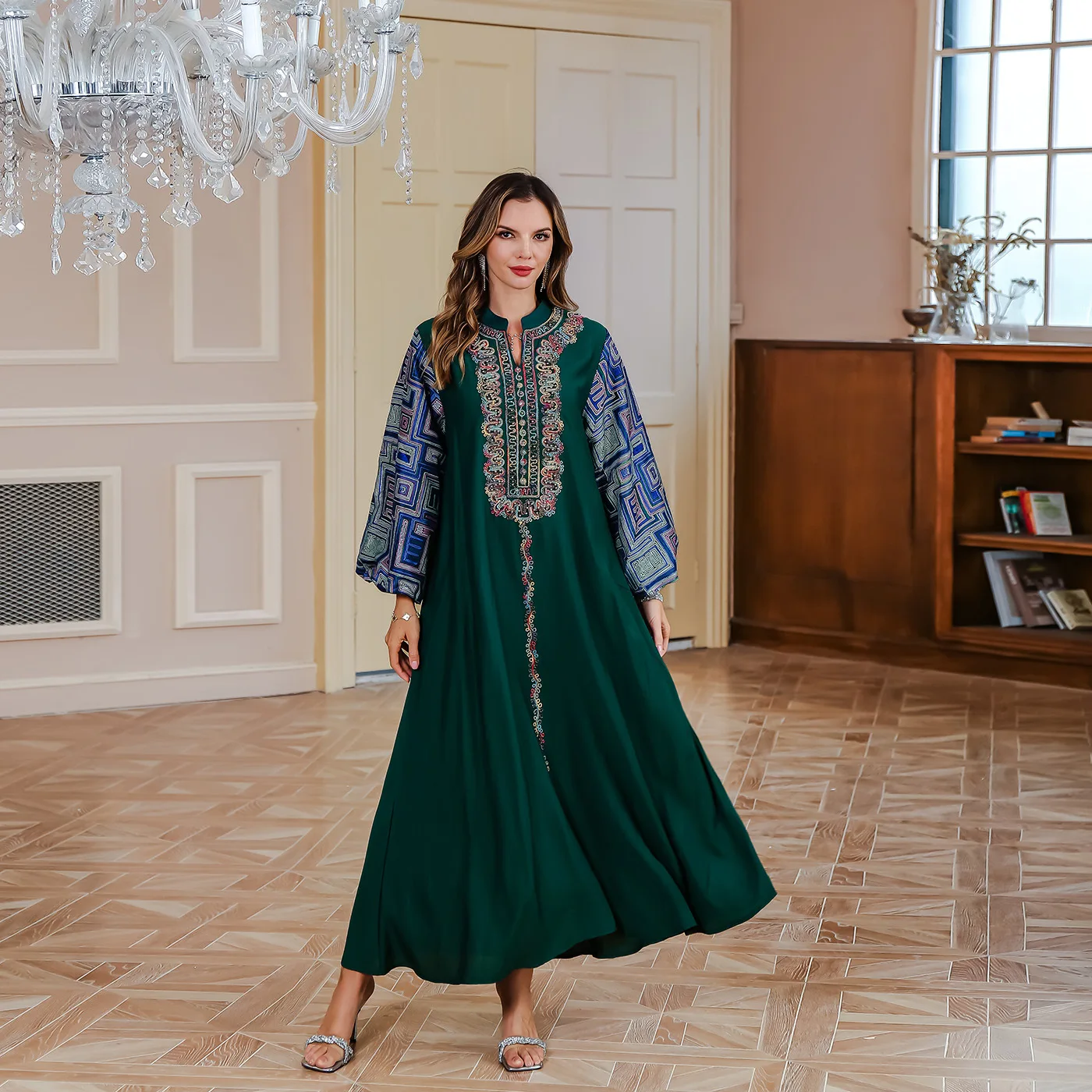 Luxo dubai feminino vestido muçulmano bordado frisado kaftan turquia caftan robe femme musulmane