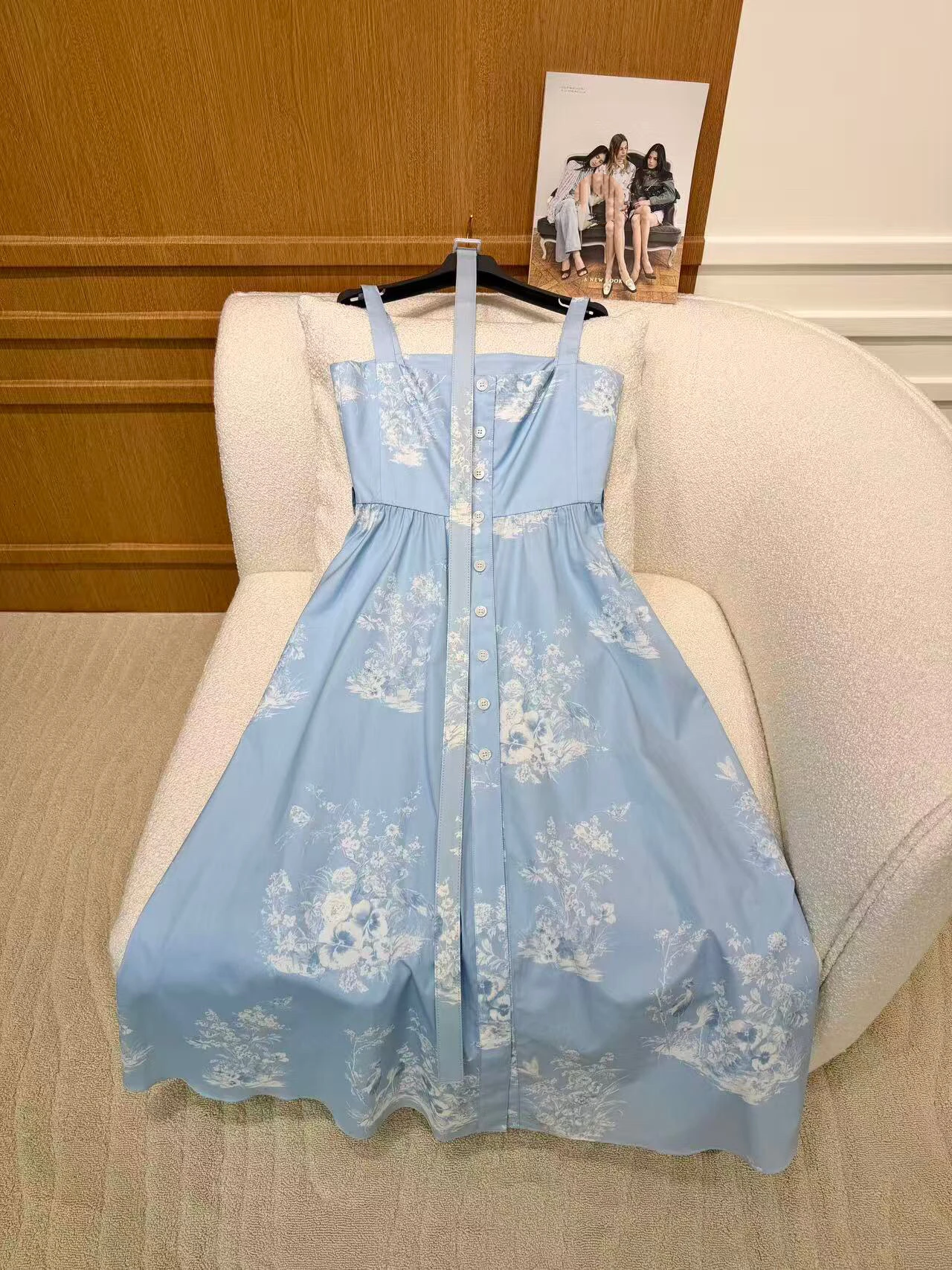 Luxuriöses Designer-Midikleid – Sundress Midi Floral Bewertung und Preis