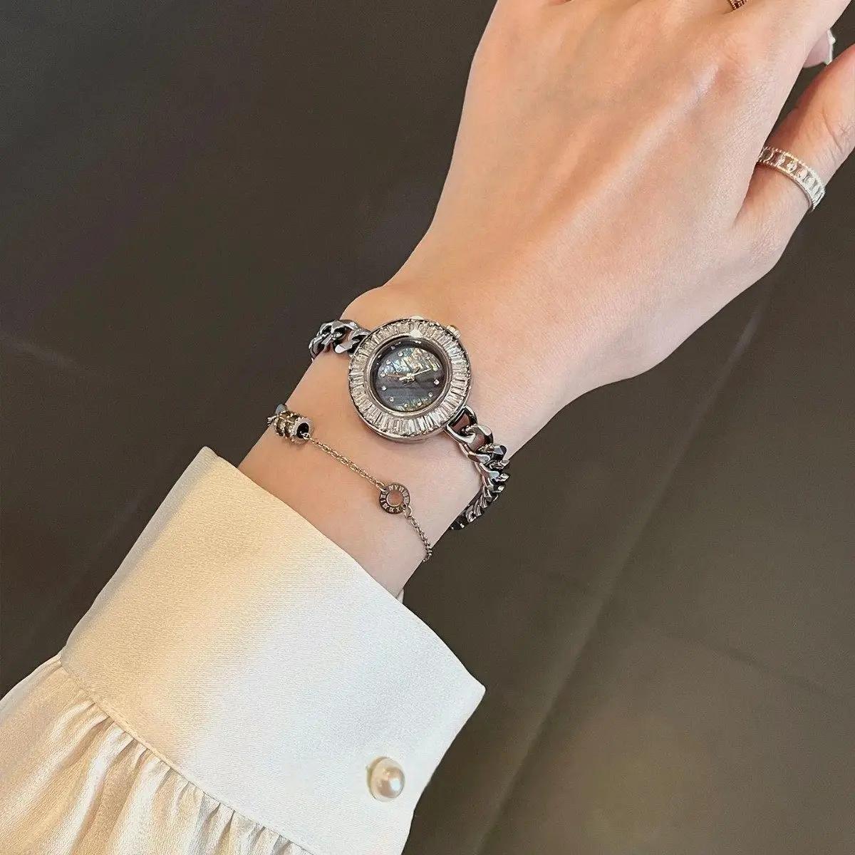 New Square Women'S Watch Light Luxury Style 2026 Model High-End Ladies' Watch With Steel Bracelet. Exquisite Women'S Wristwatch.