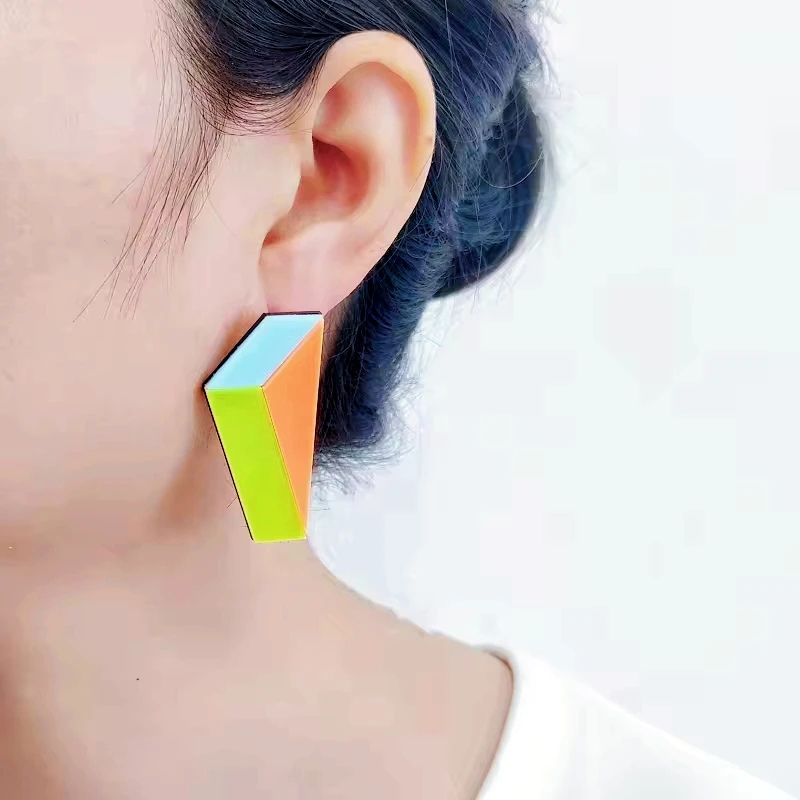 KUGUYS Geometric Multicolor Stud Earrings for Women Classic Acrylic Splice Plate Fashion Jewelry Accessories