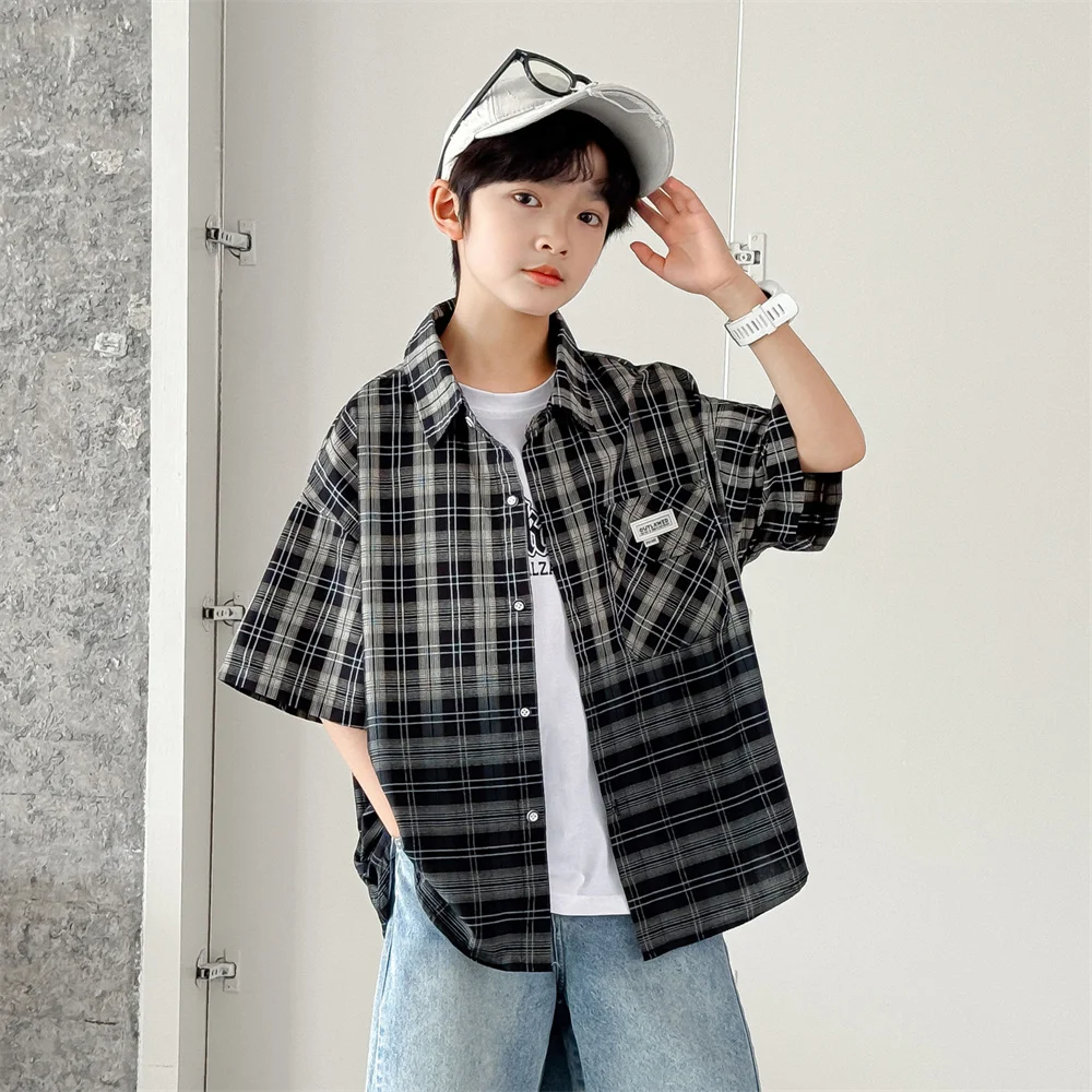 2026 New Summer Korean Boy Short Sleeve Plaid Shirt with Front Pocket Fashion Outfits Kids Child School Clothing Gradient Blouse
