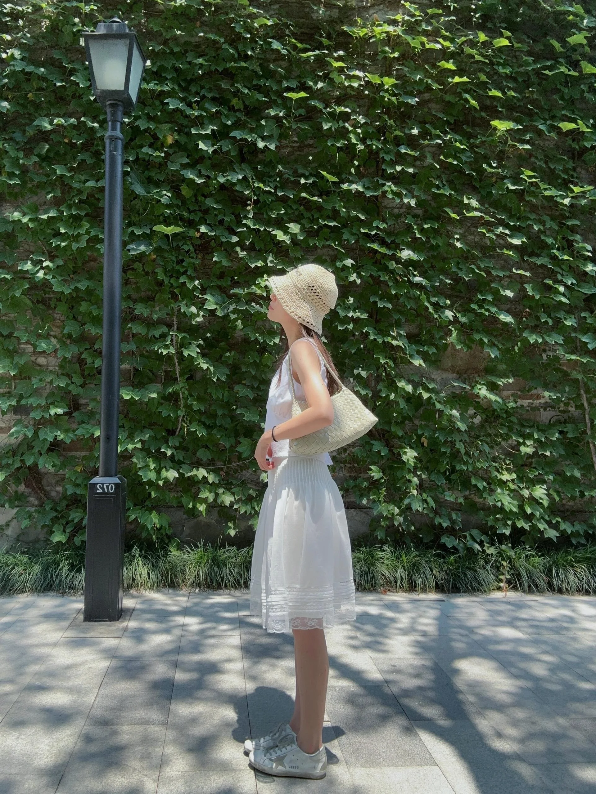 Retro Pleated Lace Trimmed  White Half Skirt Women Summer Thousand Gold Wind Elegance Fairy Skirt Pleated Midi Skirt
