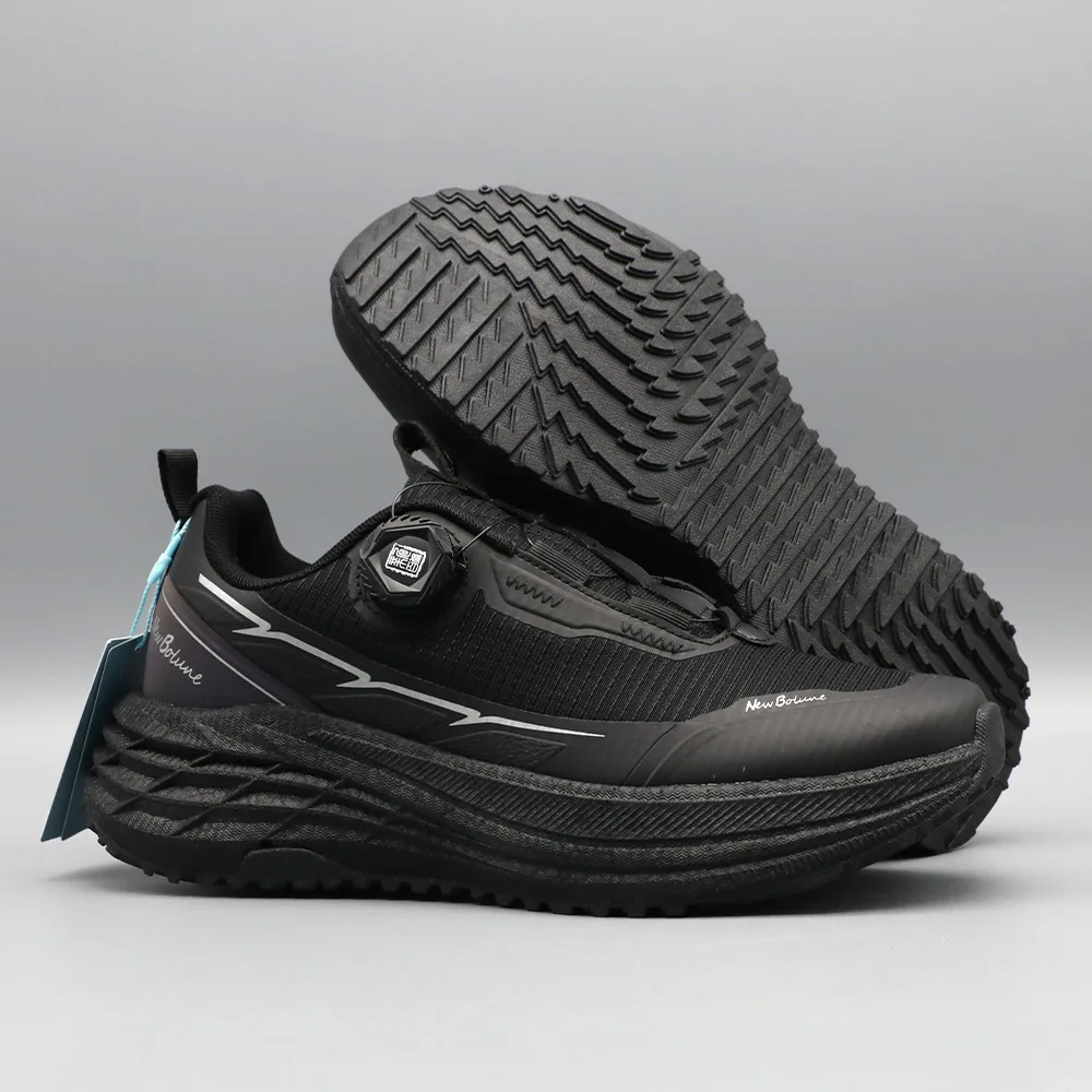 Men's Outdoor Running Shoes Low Cut Thick Bottom Lightweight Shock Absorption Soft Sole Spring Season Rotating Buckle Closure