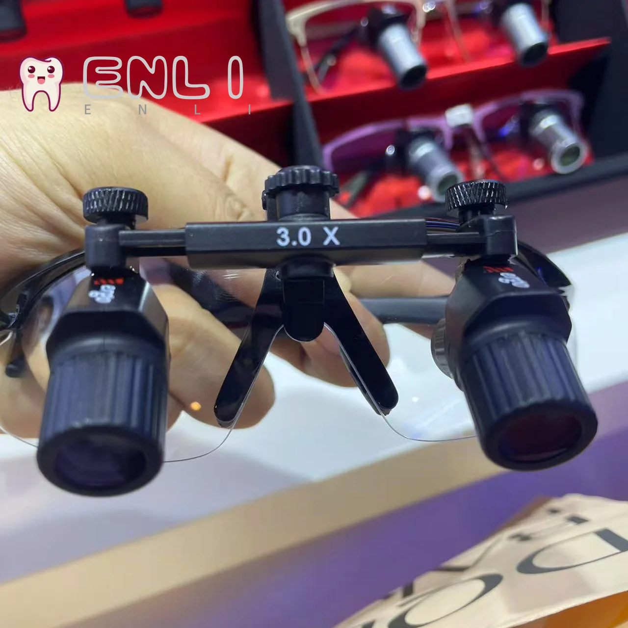 عدسة الأسنان Ergo Ttl Loupes مجهر نظارات مكبرة طب الأسنان جزءا لا يتجزأ من المكبر الجراحية العلوي اللاسلكية #5