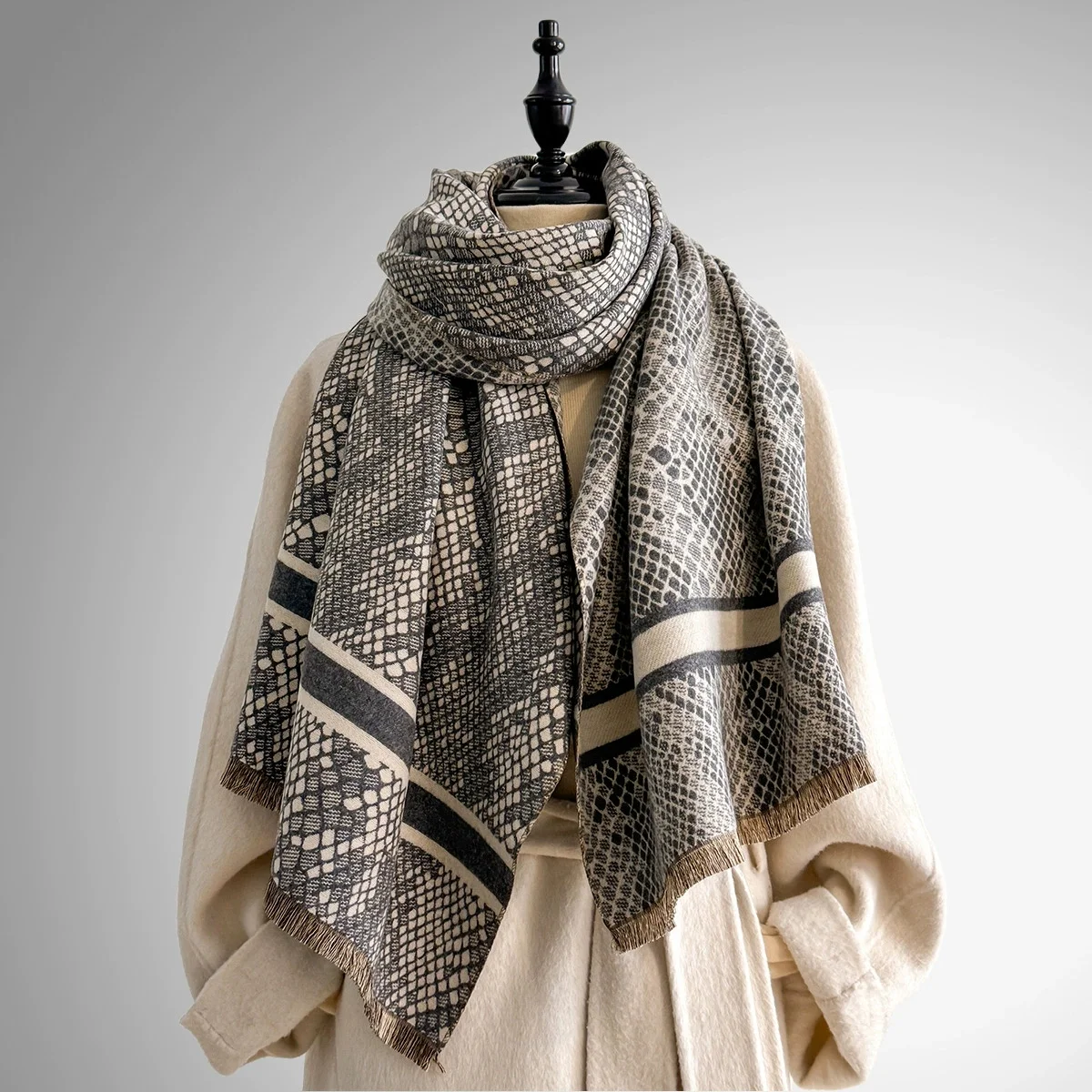 

Женский роскошный дизайн, зимняя имитация кашемира, теплая шаль из пашмины, бандана, толстое одеяло, мягкий платок Bufanda, шарф