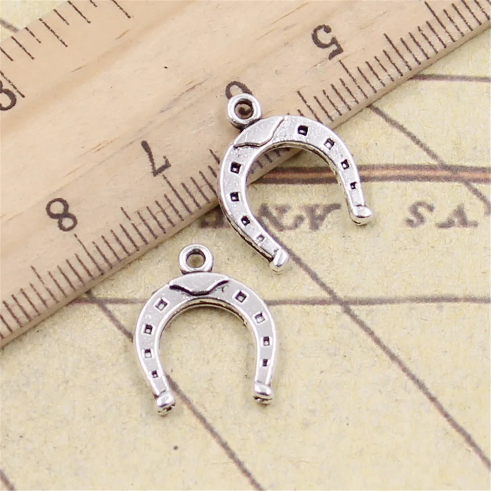 30Pcs/Lot 16x13mm Charm Lucky Horseshoe Horse Tibetan Silver Color Pendants Antique Jewelry Making