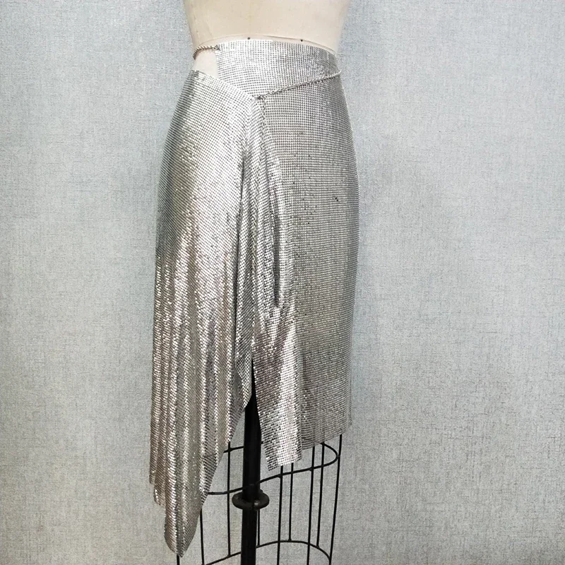 New Coming Sexy Silver Aluminum Sequin Metallic Asymmetric Metal Mesh Chainmail Pencil Skirt