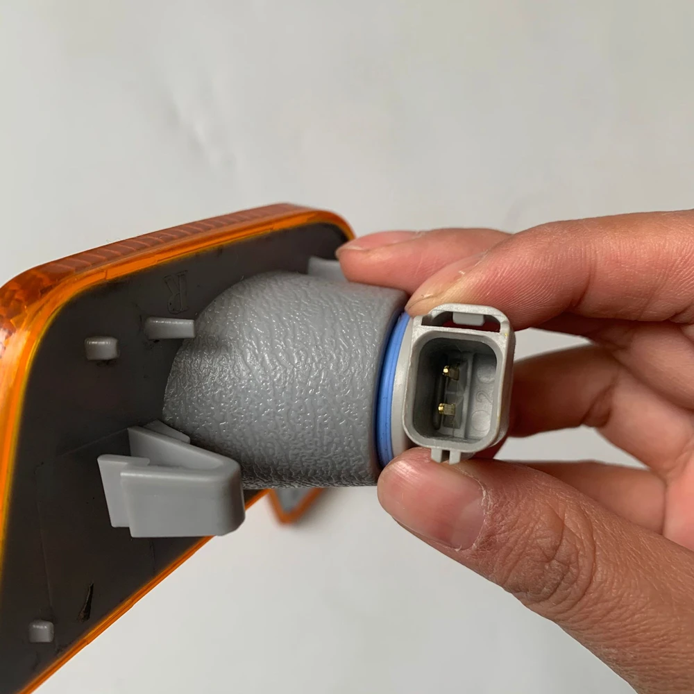 

FOR CHEVY CRUZE 2011 - 2015 FRONT SIDE MARKER REFLECTOR Right + Left DRIVER