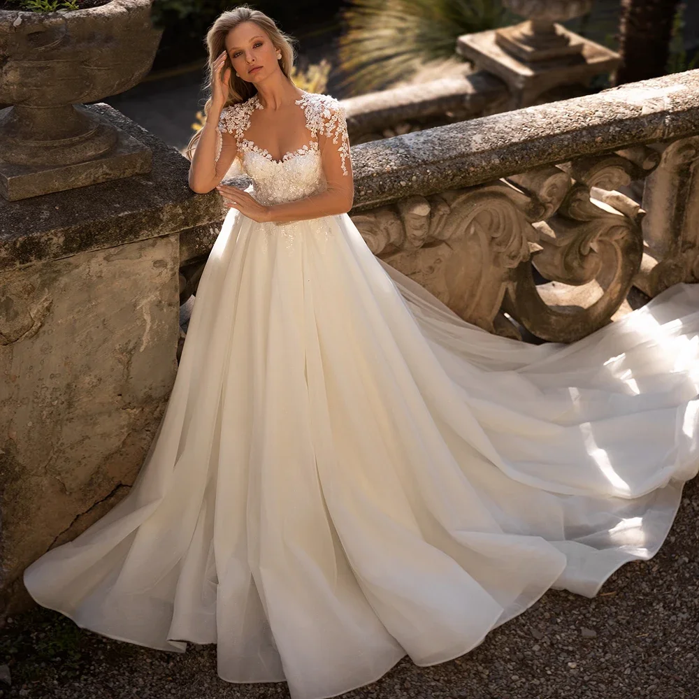 

Flavinke Customized Sweetheart Long Sleeve Lace Vintage Wedding Dresses Appliques Beaded Court Train Princess A Line Bridal Gown