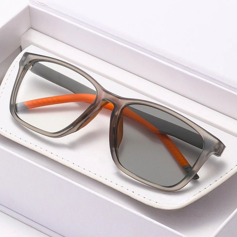 Sports Fashion Square-Frame Photochromic Myopia Glasses Spring Legs High-Quality Silicone Nose Pads Business Nearsighted Glasses