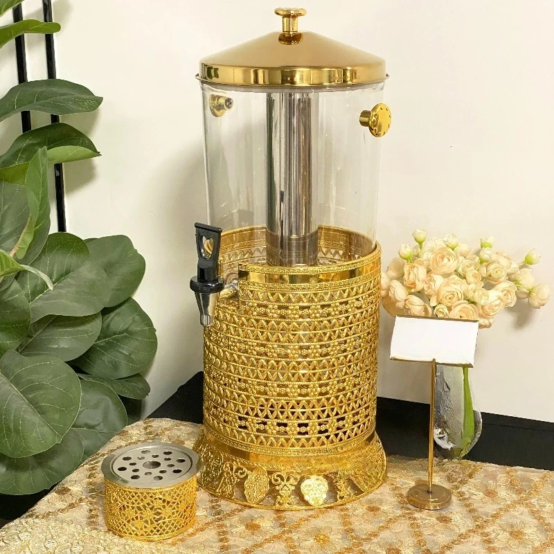 Cold drinks with deluxe juice dispenser with tap jug