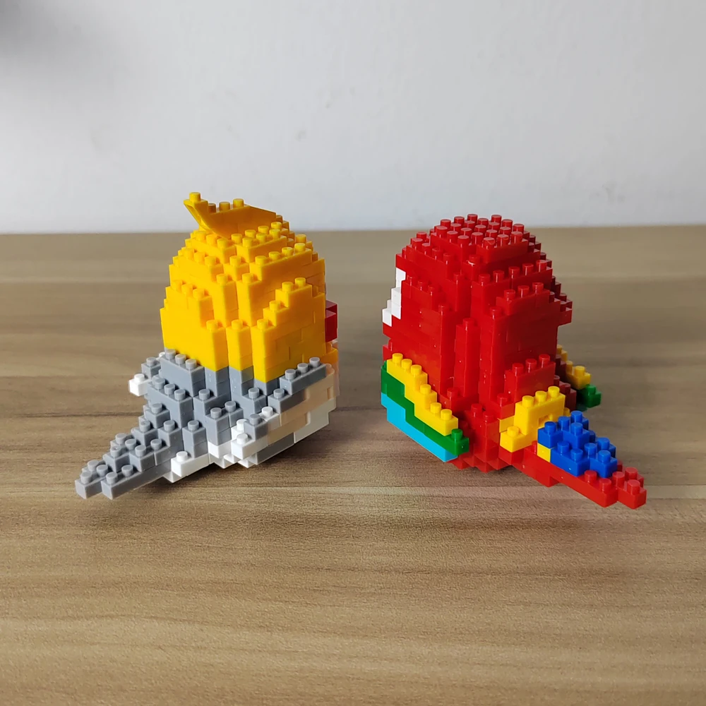 Parrot and Little Bird Building Blocks Toy:Adorable Design,, Visually Stimulating Desk Décor Add a Touch of Nature to Your Spac