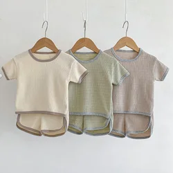 Koreański styl Newborn Baby Boys strój dla dziewczynek krótki rękaw bawełniany jednolity kolor t-shirt + szorty zestaw odzieży dziecięcej