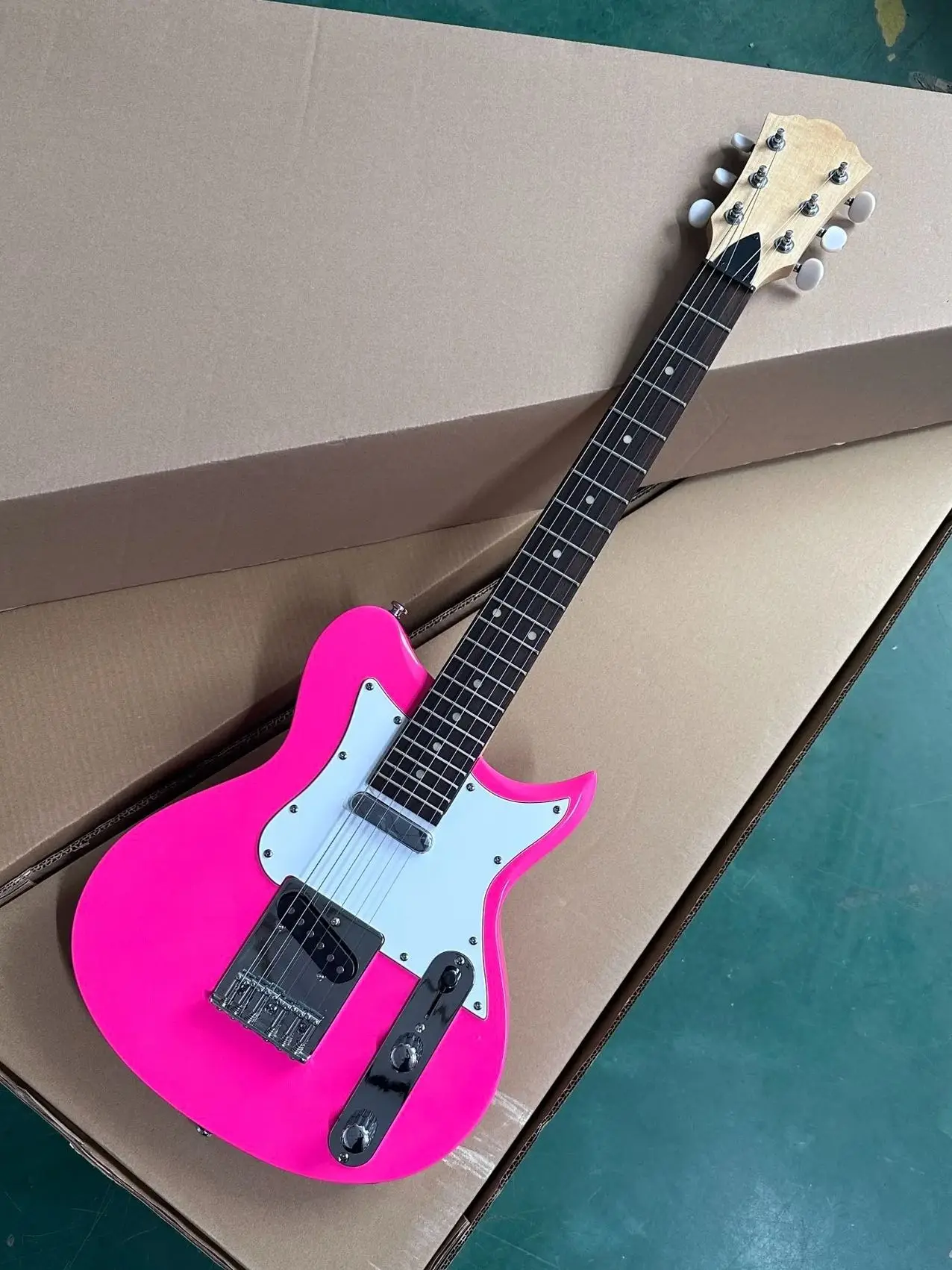 Slat Defective Children Electric Guitar, 6 Strings, Portable Metal MusicTravel, Accept Custom Any Style Guitarra, Stock