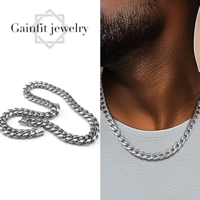 925 pure silver Cuban chain, 10mm Cuban link, unisex. Must-have trendy item, classic and versatile style, made in China, high-end necklace, perfect for gifts. Buy three get one free.