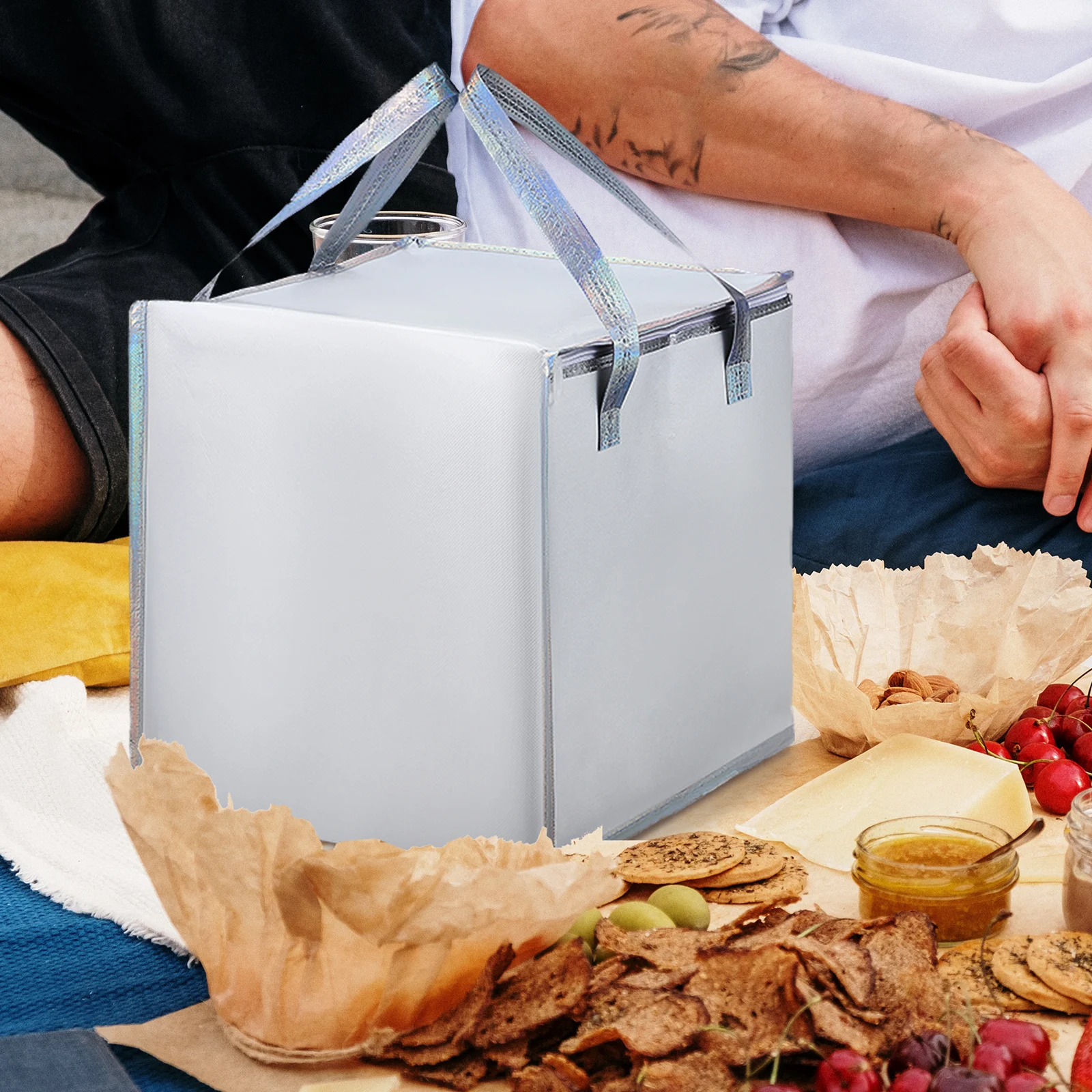 

2 pcs 8Inch High 30x30x33cm Insulated Bags Large Capacity Aluminum Foil Reusable Cooler Bag for Food Warm Cool Fresh Groceries