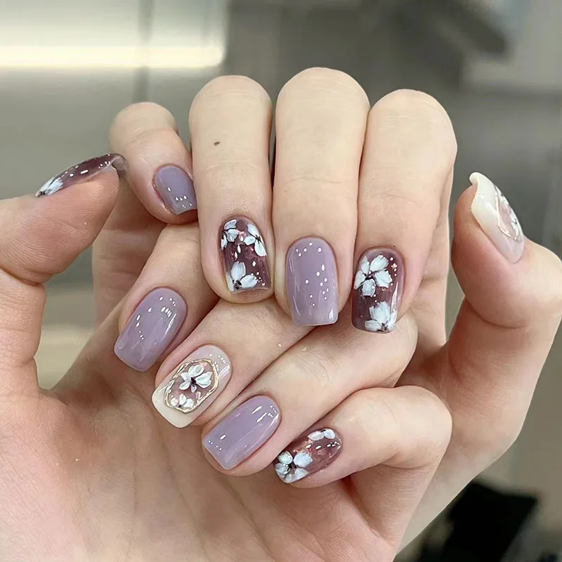 

24pcs Purple Flowers Self-adhesive Nails Press Ons Girls Square Cheap reusable Adhesive Nail Tips Sweet False Nails with Glue