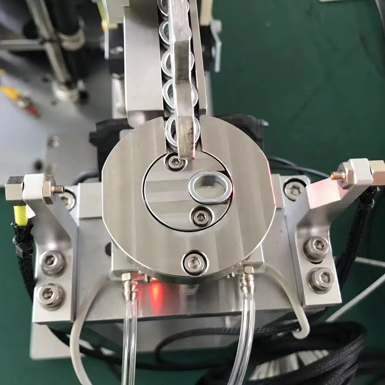 High Performance Small Custom Vibrating Bowl Feeder with Separation Mechanism