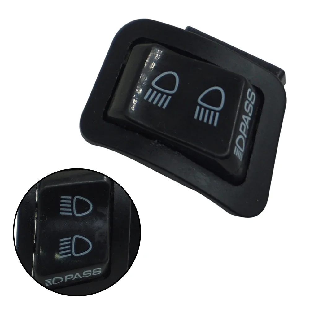 

1pcs Motorcycle Switches High/Low Beam Light Headlight Turn Signal Button Switch For Honda Wave RS150 Dirt Bike Moped Scooter