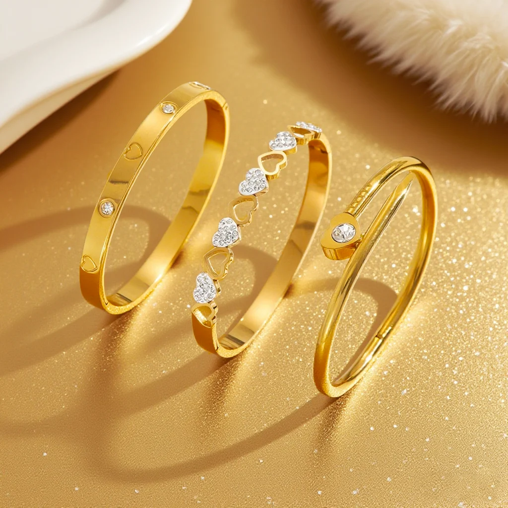 

Gold Stainless Steel Bracelet with Heart-Shaped Zirconia French-Style Elegant Fashionable High-End Versatile Accessory