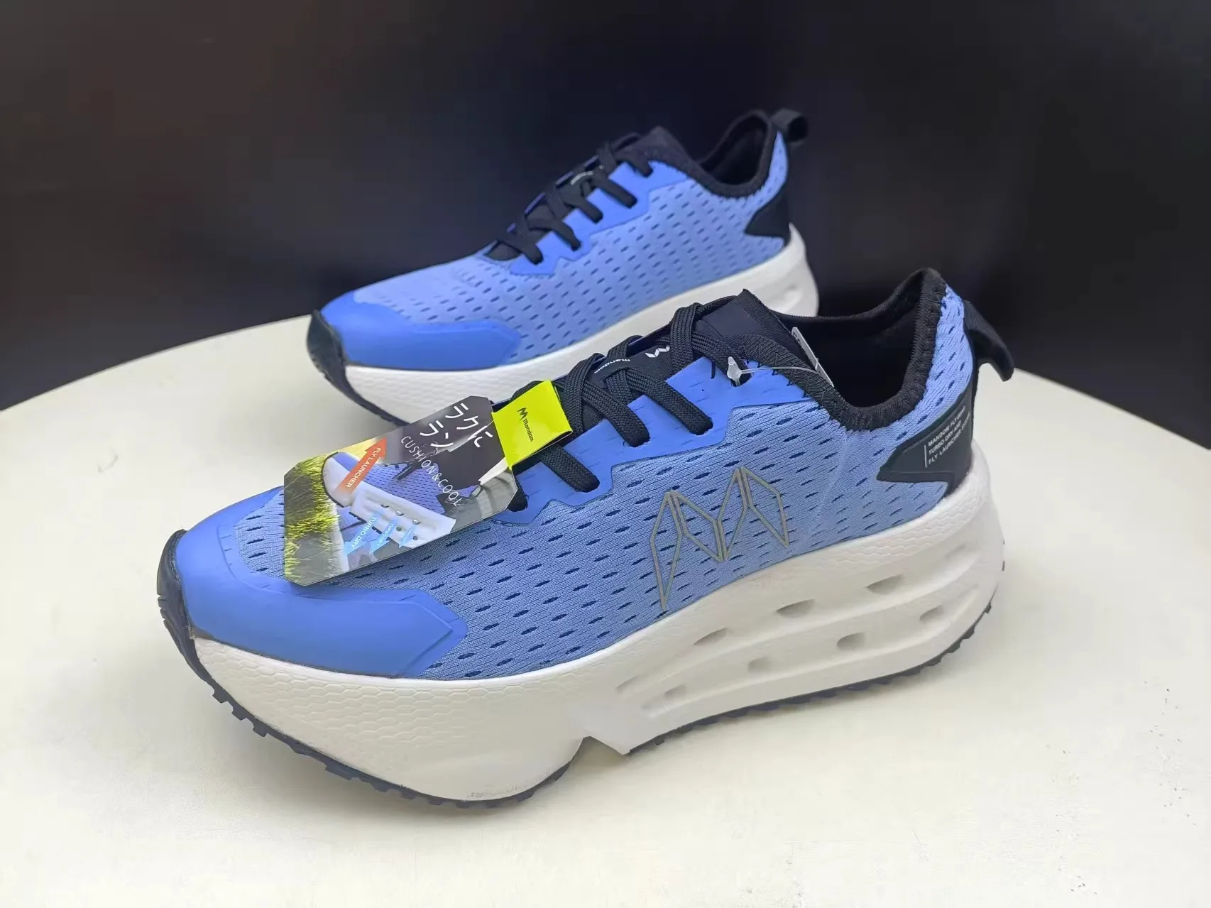 

Классические дизайнерские уличные кроссовки унисекс 2026 года на толстой подошве для повседневной носки, модные, увеличивающие рост, спортивные