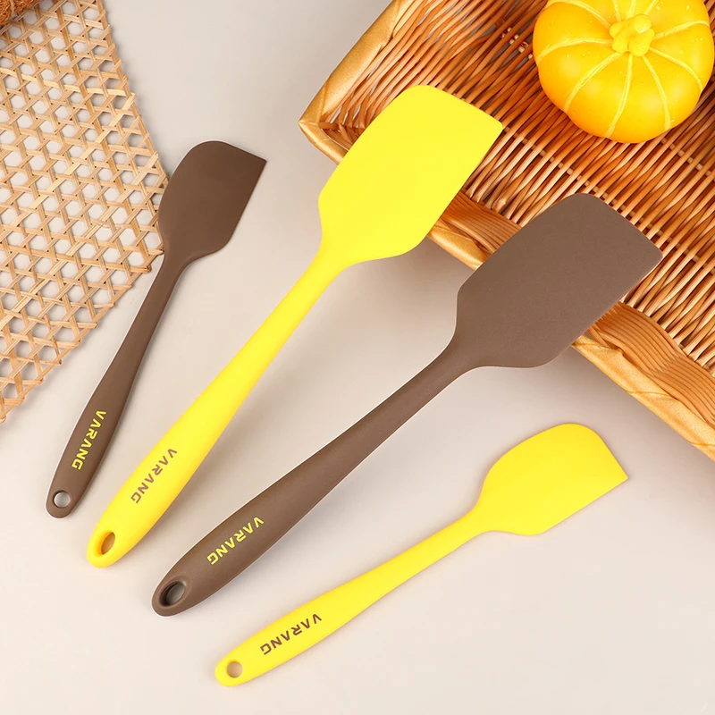 1個入り ケーキクリームスクレーパー ノンスティックバタース - Kitchen Appliances Integrated のレビューと価格