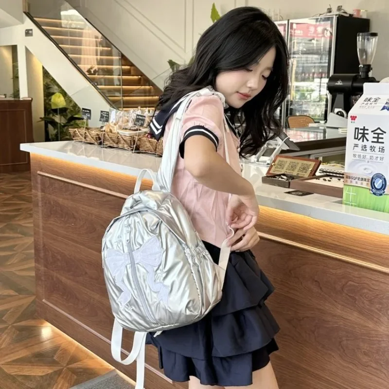 Mochila feminina de nylon monocromático com zíper, bolsa simples de deslocamento, elegante e moderna, venda quente, nova e casual, 2024