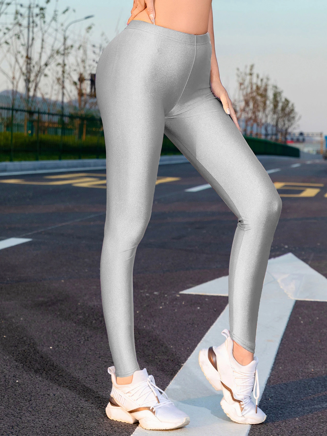 Spring And Summer New Color Elastic Waisted Polyester Glossy Cropped Pants With High Elasticity Slim Fit Solid Color Leggings