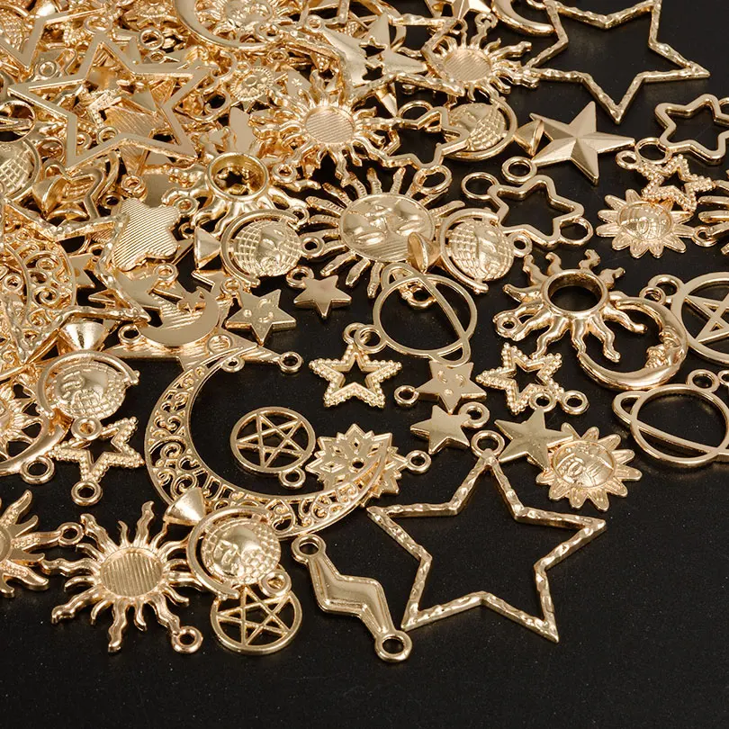 Losowa mieszanka słońce księżyc gwiazda Charms do tworzenia biżuterii luzem Vintage Le Soleil metalowy wisiorek urok DIY kobiety/mężczyźni akcesoria materiał — zdjęcie 7