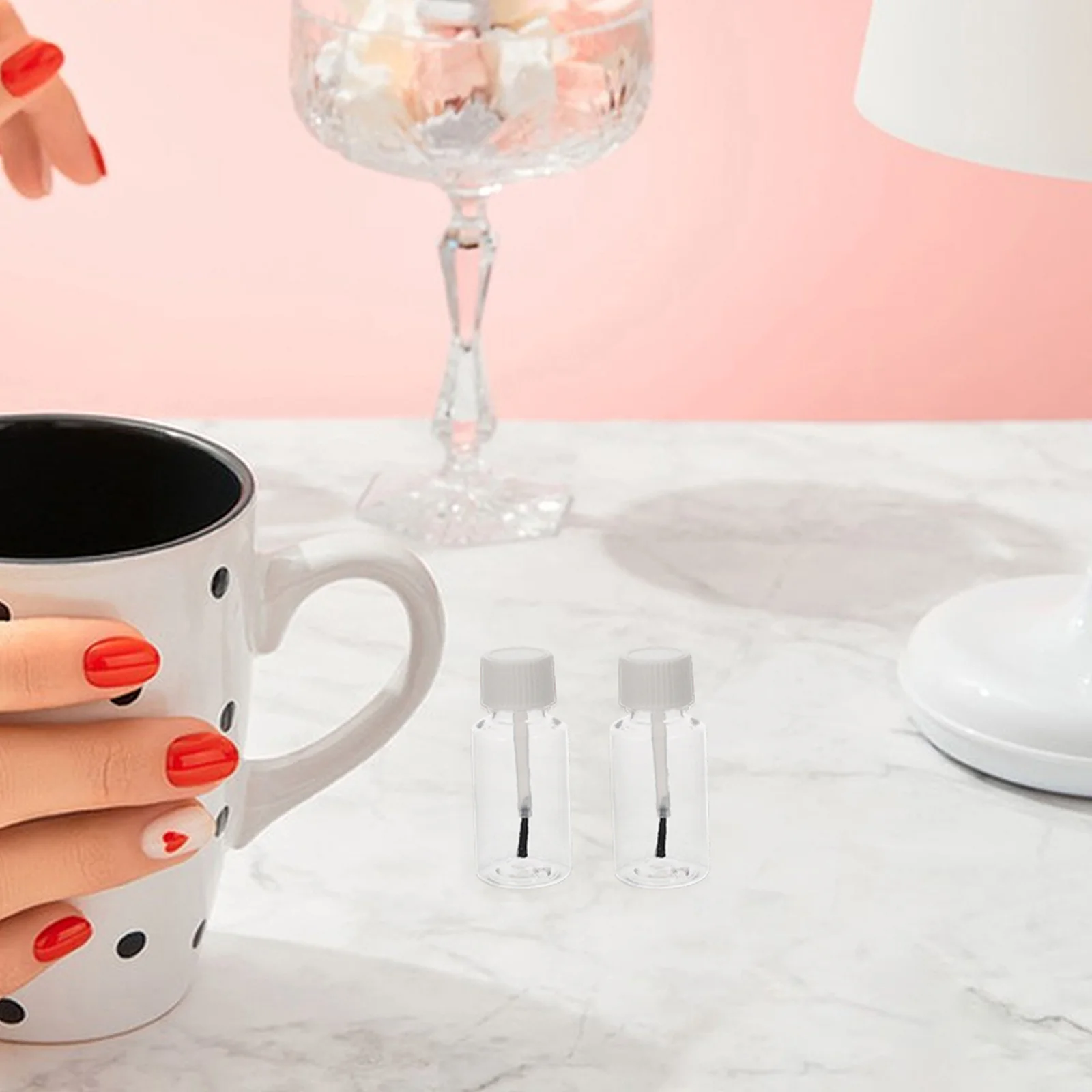 

20 шт., бутылки с кистью для переноса эфирного масла, прозрачные многоразовые контейнеры для дизайна ногтей для домашних животных, портативный аппликатор для масла для кутикулы, мини-пластик