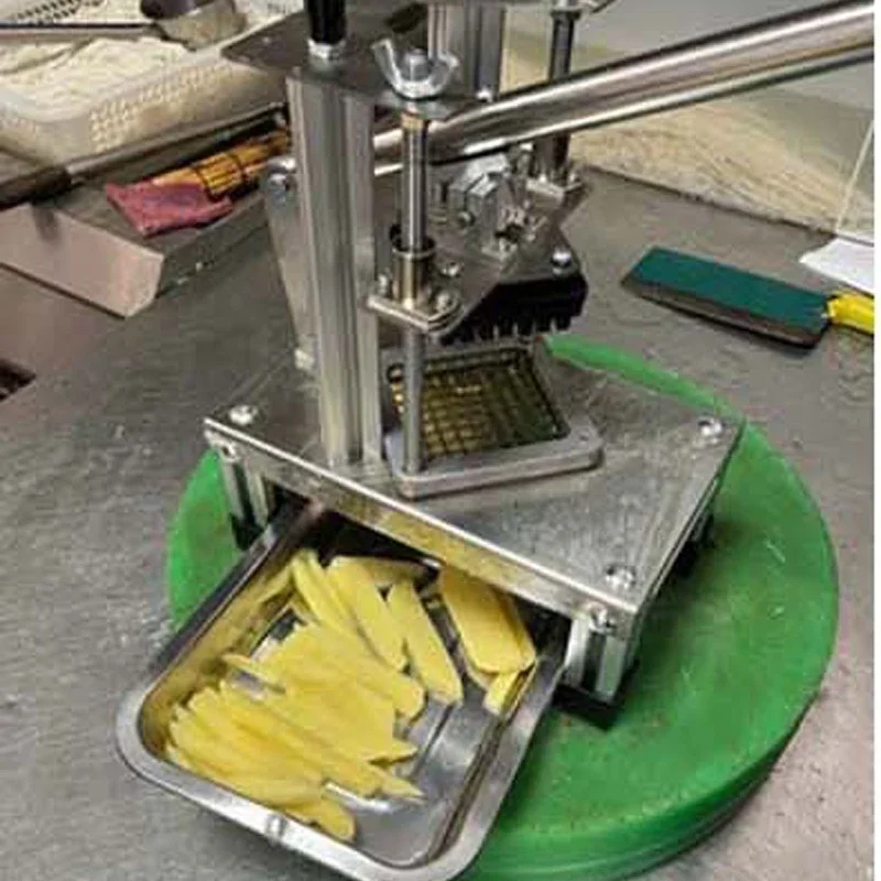Image of Manueller Fleischschneider, kommerzieller Fleischwolf, vollautomatischer Kartoffelschneider aus Edelstahl, Würfelmaschine, Küchenmaschine, Schneidwerkzeuge
