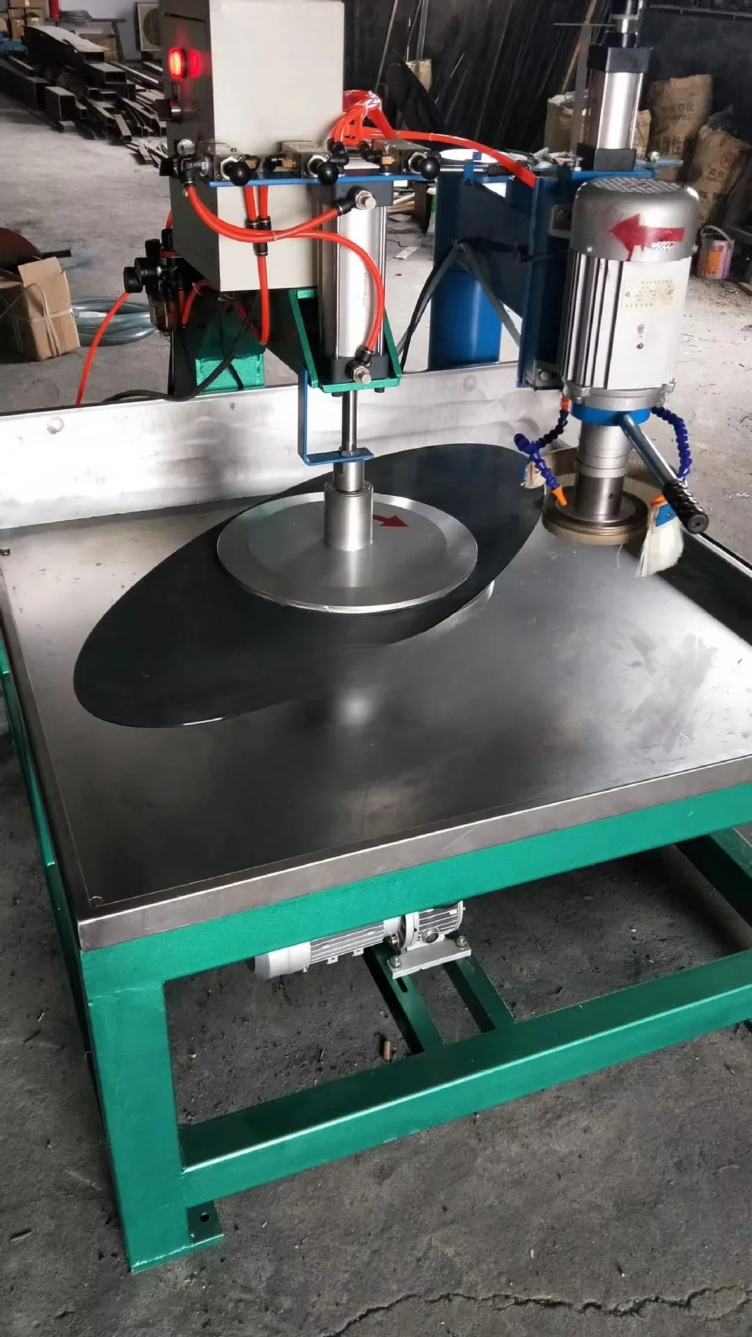 Glass edging and polishing machine Glass edging and rounding machine Glass fillet edging machine