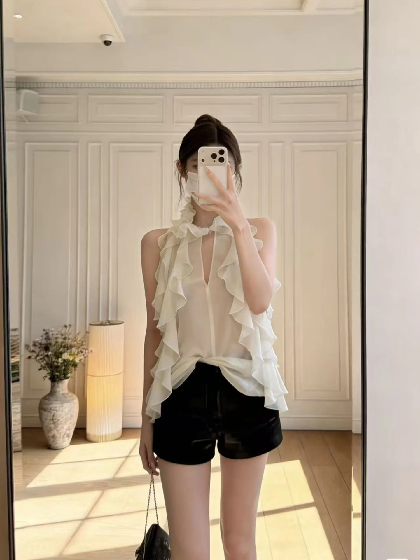 

Vacation Style Sleeveless V-Neck Lace Shirt Breathable Comfortable Polyester Spring Summer Fashionable Top Women's Clothing