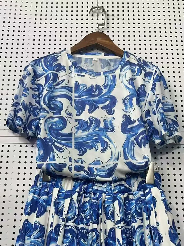 2026 Summer Women's Clothing Retro Geometric Print Knitted Pullover T-shirt Two-piece Set + Loose Pleated Skirt Fashion Suit