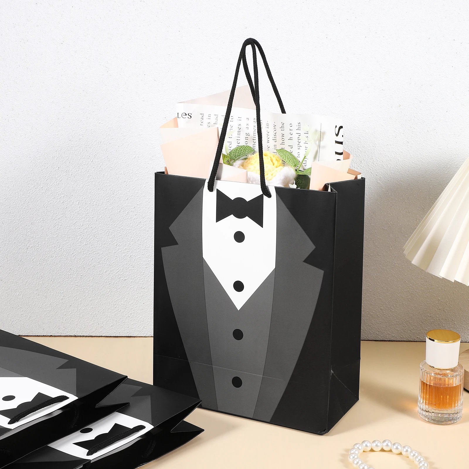 

5pcs Dress Tote Bags Black Tuxedo Gift Paper Shopping Wrapping Reusable Wedding Favor Boxes Candies Small Gifts Bulk