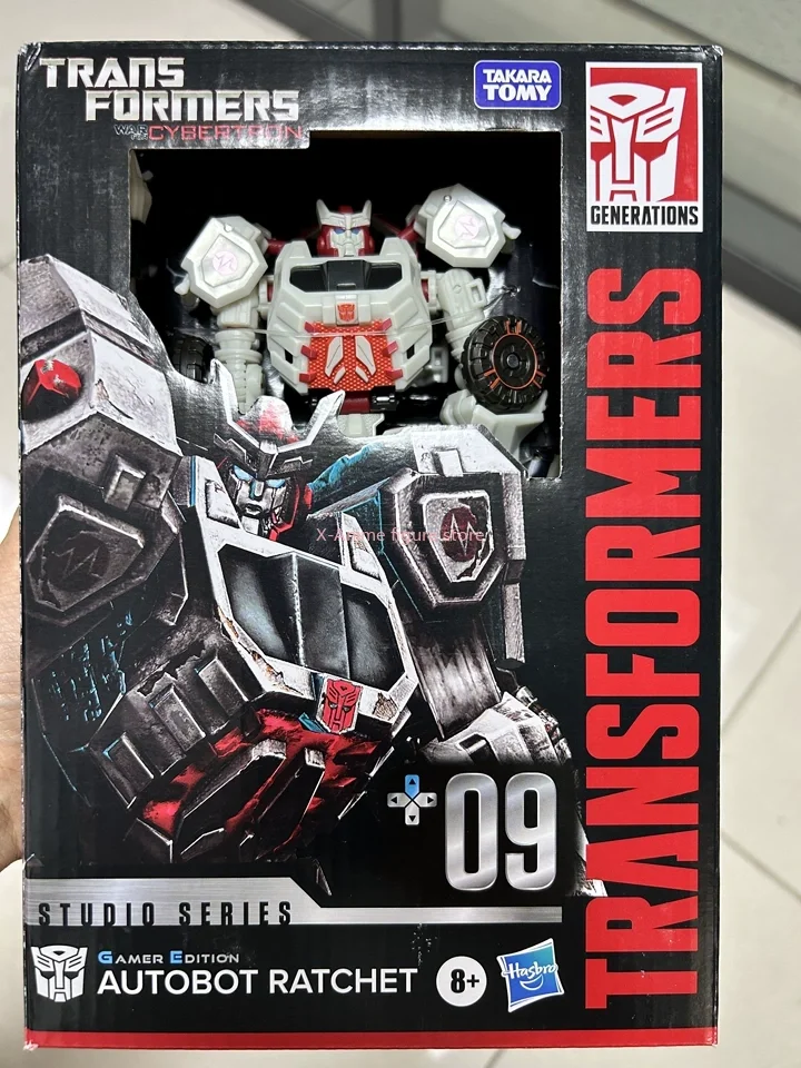 Na stanie Hasbro Transformers Zabawki Seria Studio Voyager War for Cybertron Autobot Ratchet Figurka Akcji Robot Model Kolekcjonerski