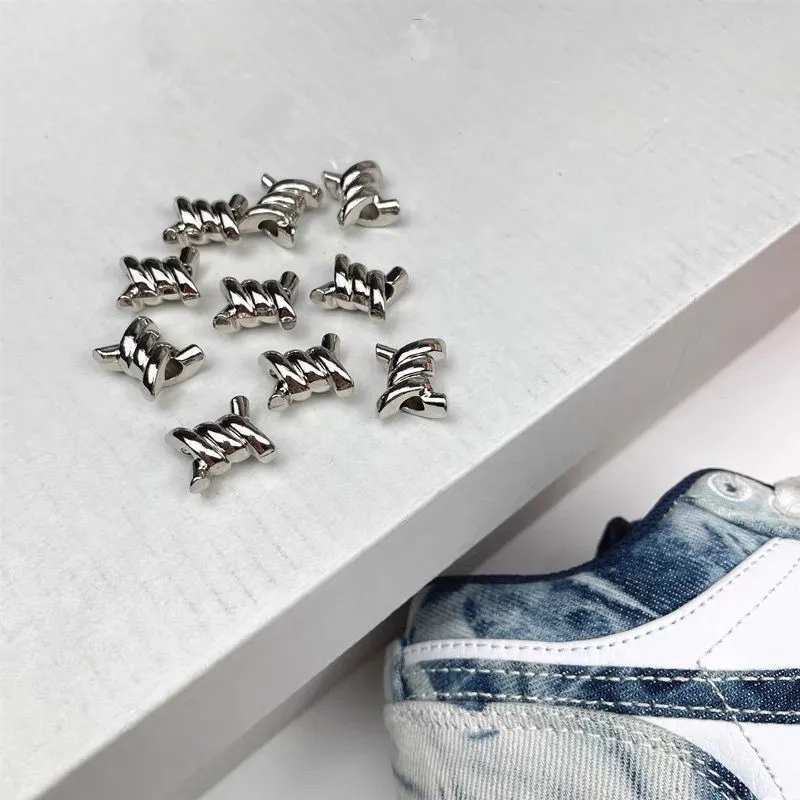 Thorn Knot Shoe Buckle Ornaments Men Women Personality Iron Wire Knot DIY Shoelace Buckle Decorative Shoelace Accessories