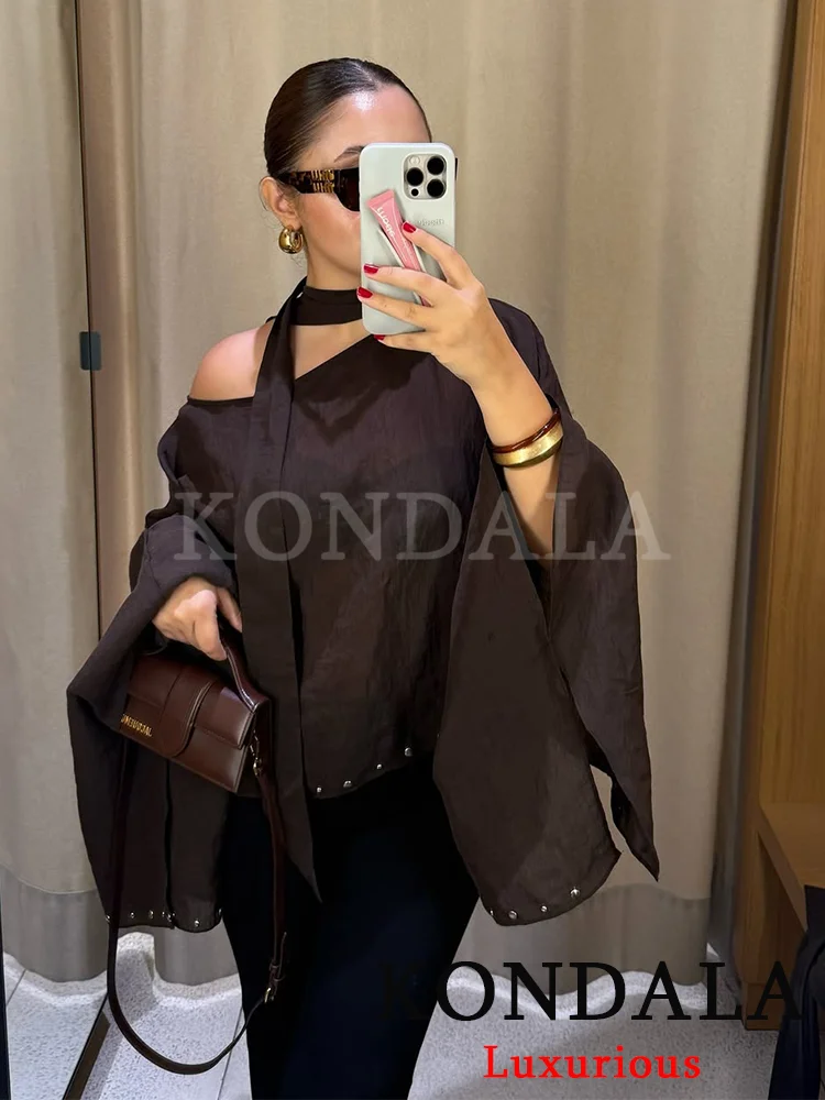 

KONDALA Streetwear Chic Women Cloak Solid Rivet O-Neck Scarf Collar Long Sleeve Loose Cloak Fashion 2025 Autumn Outwear