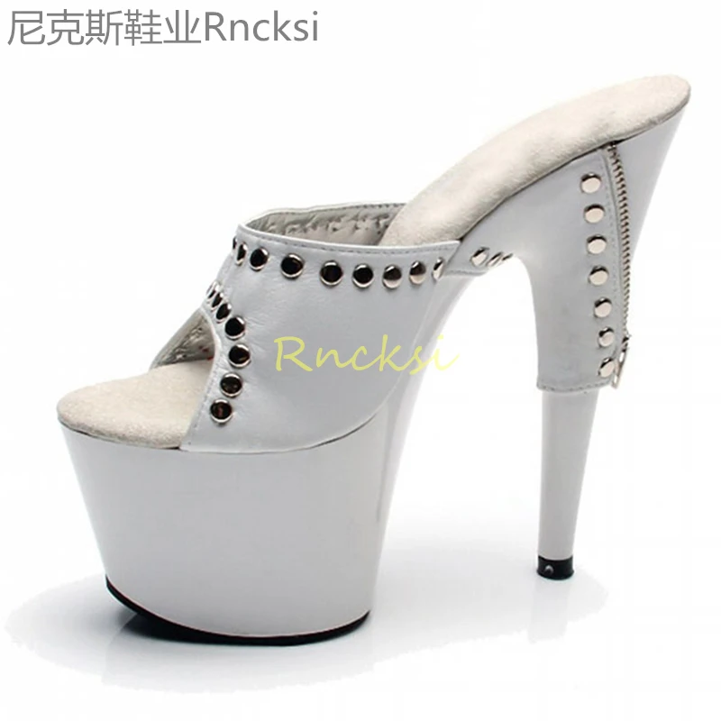 

15cmIn summer, the new leaky toe slippers wear fashionable Joker sandals and slippers, and fashionable fishmouth stiletto heels.