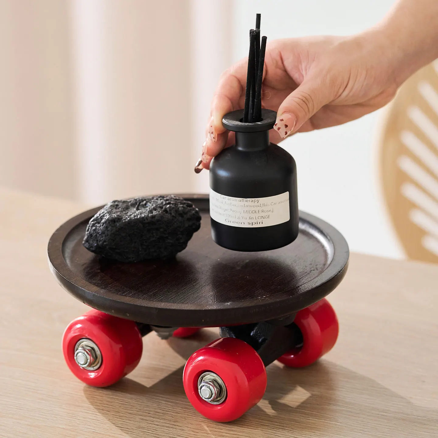 Nordic Flowerpot Tray with Pulley Movable Solid Wood Flowerpot Storage Tray Aromatherapy Tray Desktop Decorative Ornaments