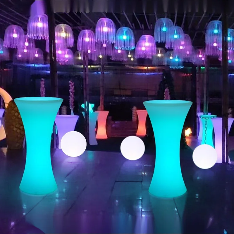 

Out Door Use LED illuminated Bar Cocktail Table Rechargeable Bar Plastic Table Lighted Up Coffee Table KTV Disco Party Supply