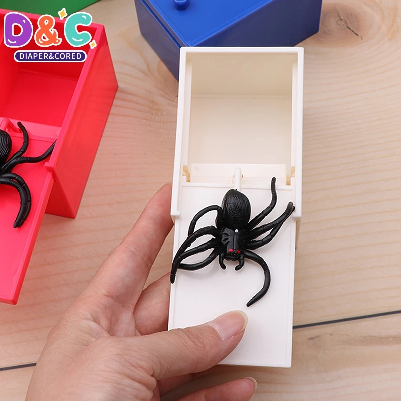1Pc Prank Spider Scare Box Spider Hidden In Case Funny Halloween Toy Scarebox Trick Joke Toys Gift Random Color