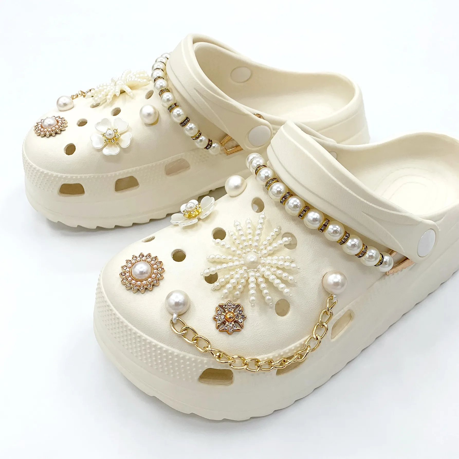 Goldene Blumen-Strass-Perlenkette als Schuhzubehör, DIY Abnehmbare Modische Schuhmodifikation, Lochschuh-Blume – Detail 4