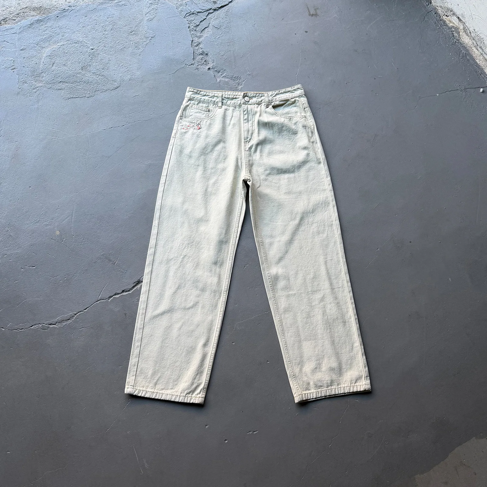 Derschutze 2026 New Fish Pond Bear Embroidered Denim Pants - Relaxed Straight-Leg Casual Trousers