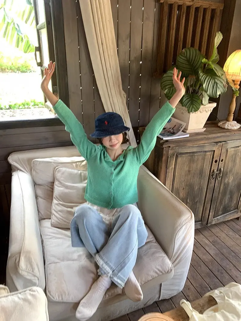 

Удобный вязаный открытый кардиган с волнистым цветом, модная весенняя женская одежда, рекомендованная торговля без бренда...