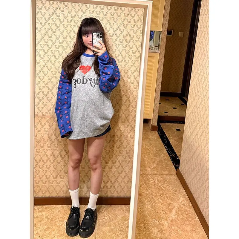 ヴィンテージ犬柄Tシャツ2025 - アメリカンレトロラグラン袖カラーブロックトップ、ユニセックス秋ルーズフィット長袖Tシャツ、Y2Kカジュアル