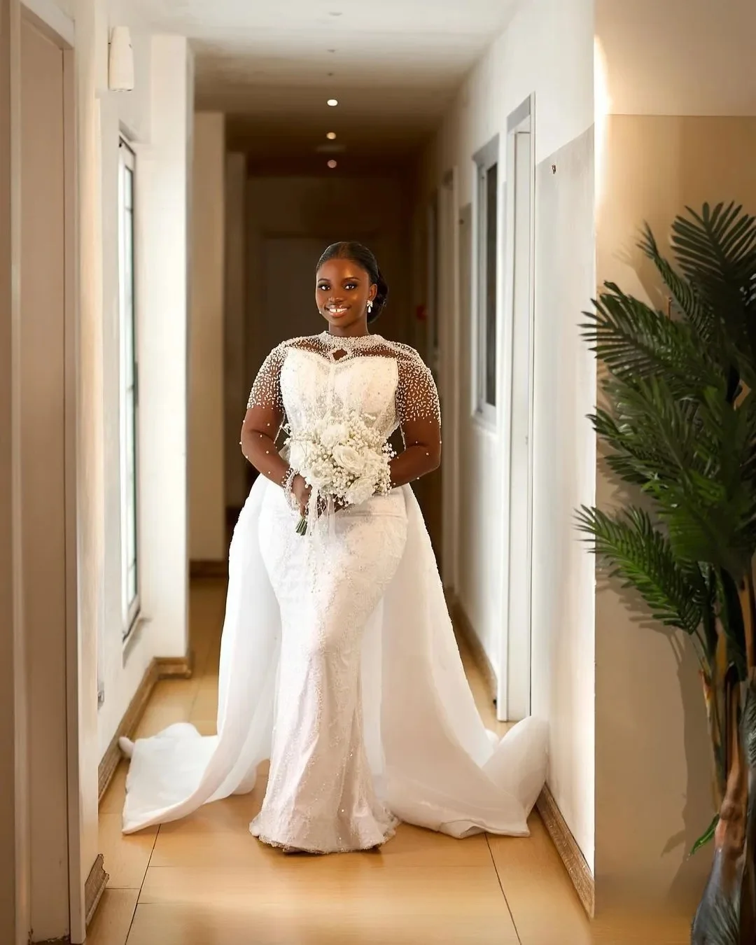 Customized Plus Size African Wedding Dress For Bride Bride Gowns Detachable Train Illusion Mermaid Sheer Neck Beaded Lace Long