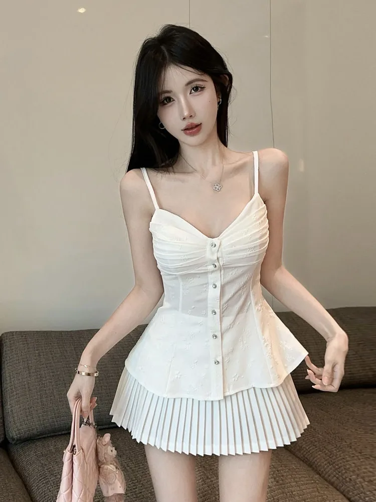 

Pure Desire White V-neck Pleated Waist-cinching Vest Women's Design Sense Skirt Half-length Two-piece Set Summer Fashion
